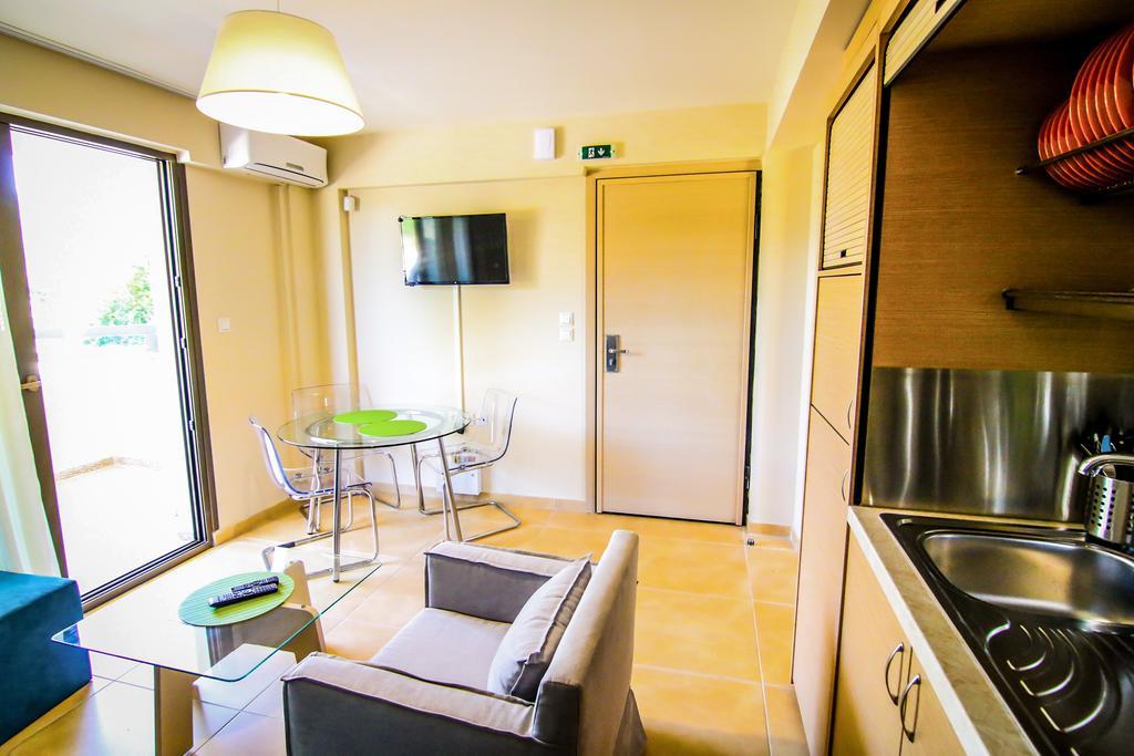 Ofrynio Deluxe Apartments Ofrinion Exterior photo